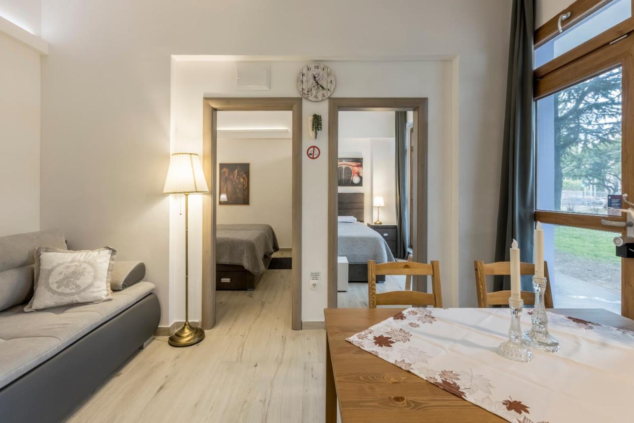 Ferienwohnung Palomia A Split Exterior foto